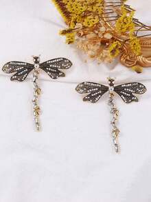 1pc Fashionable Alloy Rhinestone Dragonfly Earrings, Minimalist Unique Design High-End Women Earrings