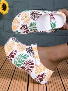 Novos sapatos de jardim femininos, sapatos baixos ajustáveis e soltos, chinelos para quarto/viagem/praia, salto de 7 cm