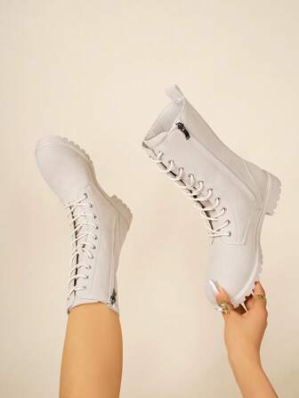 Dammode Mångsidiga Snörstövlar Mid-Calf/Vriststövlar/Motorcykelstövlar, Korta Stövlar, Höga Halkfria Stövlar, Bekväma Utomhusstövlar med Dragkedja i Sidan, Svarta Ridstövlar Utomhus, Höst-/Vinterstövlar, Utomhusstövlar, Over-Knee Stövlar