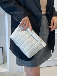 时尚多用途绗缝格子加厚化妆包、休闲手拿包、保暖羽绒小包、内衬收纳袋、旅行配件包秋季大学必备假期旅行必备品女士化妆包化妆收纳包 - 米色 - 查看 5