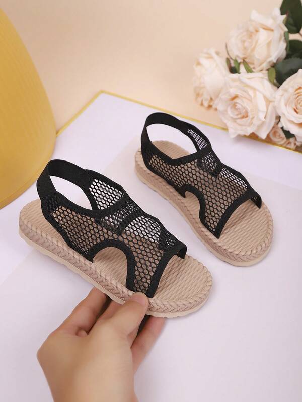 1 Pair Fashionable Hollow Out Mesh Sandals, Versatile And Girl Sandals