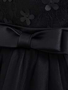 女童圆领长袖蕾丝网纱3D花朵蝴蝶结优雅花童礼服，适合正式派对、生日等场合，不含头饰 - 黑色 - 查看 6