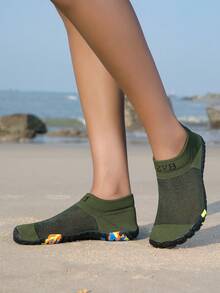 ZVB Barefoot-Friendly Water Shoes, Soft-Soled Women's Beach Shoes For Swimming, Diving, Fishing, Outdoor Quick-Drying Summer Sandals, Non-Slip & Breathable - 軍綠色 - 查看 6