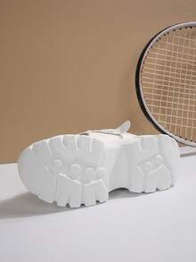 白色休闲厚底运动鞋，百搭女士坡跟厚底鞋 - 銀色 - 查看 7