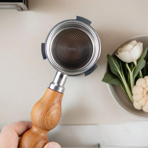 1 pièce Porte-filtre sans fond de 51 mm à 3 oreilles compatible avec les machines à expresso DeLonghi Dedica EC680/EC685, porte-filtre sans fond nu pour expresso avec panier-filtre en acier inoxydable