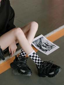 1 Pair Solid Color Checkerboard Pattern Unisex Mid-Calf Socks, Casual Sports Outdoor Wear, Fall - Green - View 7