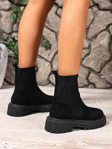 2025 Novos Botas Curtas Femininas de Outono/Inverno, Botas com Zíper Lateral, Sapatos Casuais Planos Femininos, Botas Curtas Femininas de Estudante Universitária, Botas Curtas Femininas, Botas Curtas Femininas Brancas, Botas Curtas Femininas da Moda, Sapatos Femininos com Cadarço, Botas Tornozelo e Botas Curtas Femininas, Botas da Moda Femininas, Botas Curtas Femininas Antiderrapantes, Botas Femininas Quentes