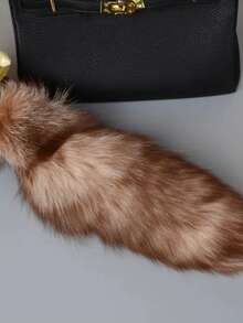 新款狐狸尾巴个性包包挂件，可爱狐狸毛大尾巴汽车钥匙扣挂件，个性简约包包挂件钥匙圈，尾巴链钥匙圈礼物可爱仿真狐狸尾巴钥匙扣挂件包包饰物钥匙扣情人节节日礼物，女士包包饰物适合日常使用送给朋友的完美礼物 - 彩色 - 查看 7