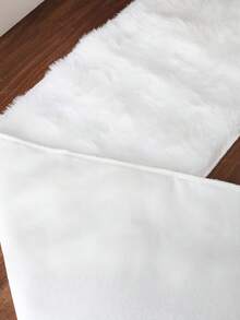 1 Peça Toalha de Mesa com Padrão de Floco de Neve de Natal, Bandeira de Decoração de Mesa de Jantar, Tapete de Mesa de Pelúcia Curta Estilo Fazenda com Flocos de Neve Dourados, Adequado para Decoração de Sala de Jantar, Sala de Estar, Quarto, Chá de Panela, Decoração de Ambiente de Feriado