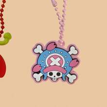 Miniso 海贼王系列恶魔果实立体对挂件（乔巴）。将乔巴对应的恶魔果实以立体的形式呈现，造型可爱又独特。（1个） - 彩色 - 查看 3