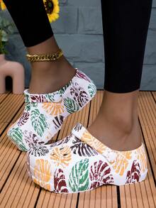 Novos sapatos de jardim femininos, sapatos baixos ajustáveis e soltos, chinelos para quarto/viagem/praia, salto de 7 cm