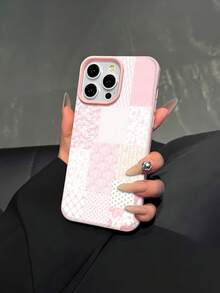 Floral Patchwork Mobile Phone Case, Designed With Delicate Flowers And Pastel Colors, Suitable For IPhone 16, 15, 14, 13, 12 And 11 Pro Models, Made Of TPU Material, And Provides Shockproof Protection. Perfect For Family, Friends, Children, Birthdays, Spring, Holidays, Boyfriends, Girlfriends, And Valentine's Day Gifts - Hồng 22 - Xem 3
