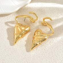 1 Pair Women Metal Asymmetrical Geometric Line Wrapped Heart Shaped Earrings, Party Jewelry Gift