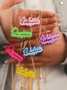 Colar com nome personalizado em acrílico, joia com placa de nome personalizada, colar com nome infantil, colar personalizado, placa de nome colorida em acrílico, presente para a mãe, preto, prata, dourado, elegante, colorido, vintage, simples, unissex, casual, fofo, personalizado, único, presentes ideais para ele, presentes ideais para ela, para ela, namorado, namorada, pai, mãe, família, amigos, para aniversários, para aniversários de casamento, para formatura, para baile de formatura, para festas, colares com palavras da moda personalizados, estilo casual chique de rua, glamour de Ano Novo - dourado - Ver 3