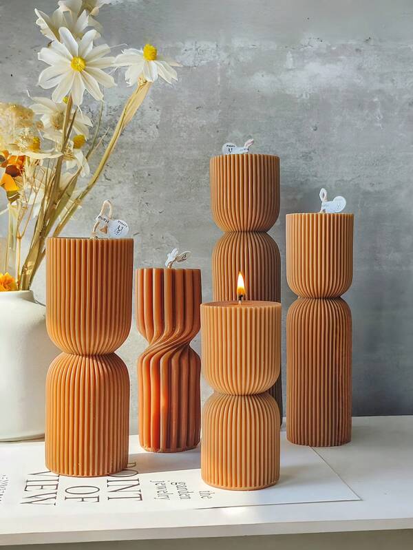 Nordic Art Aromatherapy Candles, Creative Home Fragrance Souvenirs, Striped Column Small Waist Candle Decorations, Suitable For Valentine's Day, Daily Use, Gift Giving, Weddings, Souvenirs, Picnics, Parties, Ramadan, Easter, Christmas, Halloween, And Desktop Decoration Occasions.