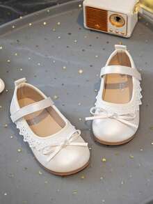 (Nuevo estilo de otoño) 1 par de zapatos de princesa dulce para niñas con decoración de lazo de encaje, suela antideslizante y punta redonda con hebilla, tacón plano, perfectos para niñas de las flores en bodas y fiestas de cumpleaños