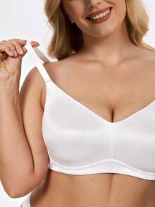 Wingslove Seamless Comfort Plus Size Wirefree Bra - Unlined Full Cup U-Back, Convertible Cross Straps & Smoothing V-Neck T-Shirt Bra