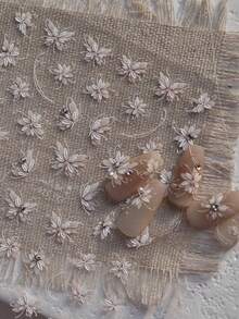 秋季新款 1 件 5D 指甲贴梦幻蓝紫珍珠蝴蝶和玫瑰花朵蝴蝶结指甲贴贝壳灯设计粘性贴纸美甲装饰花朵指甲贴 5D 浮雕百合花指甲贴纸芙蓉自粘花卉指甲贴金花指甲饰度假指甲设计 - 彩色 - 查看 5