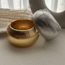 Vòng tay thời trang cỡ lớn theo phong cách Châu Âu và Châu Mỹ, thích hợp đeo hàng ngày - Vàng - Xem 10