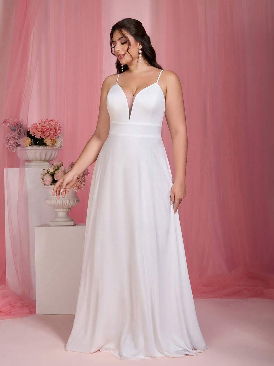 Mgiacy V-Neck Lace Backless Maxi Dress - White - View 1