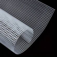 2 件 33x50cm 塑料网 用于钩针和缝纫工艺品的塑料网 DIY 手工缝纫配件礼品 免费裁剪设计 塑料网袋钩针衬里网 - 黑色大孔網 - 查看 3
