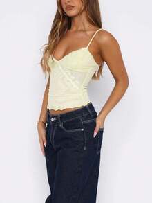 Women's Mesh Lace Cami Top Y2K Spaghetti Strap Low Cut V Neck Backless Vest Top - Màu vàng - Xem 3