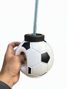 Vaso en forma de balón de futbol para fiesta 600ml, vaso temático deportivo reutilizable, accesorio para eventos y celebraciones, diseño divertido para deportes y reuniones - Blanco y Negro - Ver 3