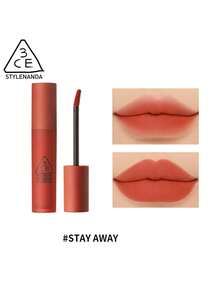 3CE BLURRING LIQUID LIP #Stay Away, Texture Mousse Acquosa, Sensazione Leggera e Liscia, Finitura Opaca Morbida, Sfuma le Linee delle Labbra, Look Pulito e Non Unto, Colori Attenuati e Avanzati, Altamente Pigmentato, Lunga Durata, REGALO, Makeup Coreano|K-Beauty|5,5g/0,19oz