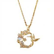 Exquisite And Fashionable Hummingbird Flower Round Pendant Necklace, Luxurious And Light Style, Is The First Choice Gift For Family And Friends - 金的 - 查看 12