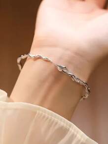 Vintage Elegant Snake Bangle, Snake Zodiac Year Bangle, Luxury Refined Silver-Tone Adjustable Cuff Bracelet Suitable For Daily Wear, Festivals, Parties, Birthday Jewelry Gift