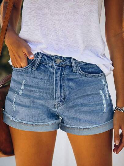 Women's Front Button Pocket Simple Stylish Casual Denim Shorts