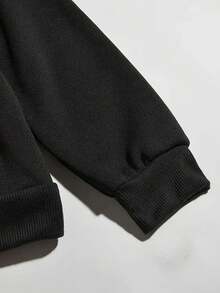 Comfortable Sweatshirt With I Love Ramen Print - Black - View 2