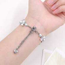 1条奢华闪亮珍珠蓝蝴蝶表带，兼容40mm、41mm、38mm、42mm、44mm、45mm、49mm、46mm表带，适用于Series 10、9、8、7、6、5、4、3、2、1、Ultra SE等型号。 - 銀色 - 查看 5