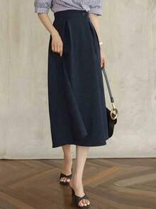 纯色及膝铅笔裙，适合上班