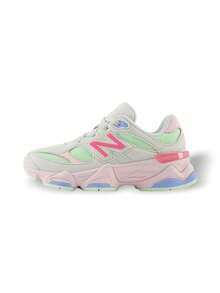 New Balance 9060 儿童运动鞋，跑步舒适，EVA 泡沫缓震网眼鞋面，透气反光耐磨橡胶外底，GC9060KO - 顏色混合 - 查看 1