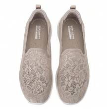 Skechers Go Walk 一脚蹬休闲鞋，减震轻便女鞋，适合通勤、运动、日常穿着，37 码及以上建议订购小半码，896020 - 灰褐色 - 查看 4