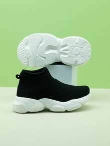 儿童一脚蹬针织运动鞋，全黑休闲运动鞋 - 黑與白 - 查看 10