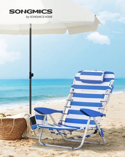 SONGMICS Silla de playa, silla de camping plegable, silla portátil para exteriores, capacidad de 150 kg, se puede llevar como mochila, con respaldo, reposacabezas y apoyabrazos ajustables, 2 bolsillos laterales, azul y blanco