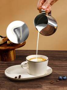 1pc New Thickened Stainless Steel Milk Frothing Pitcher, Milk Steaming Pitcher 350ml/450ml, Latte Art Pitcher, Milk Frother, Coffee Accessories, Modern Minimalist Stainless Steel Milk Frother Pitcher