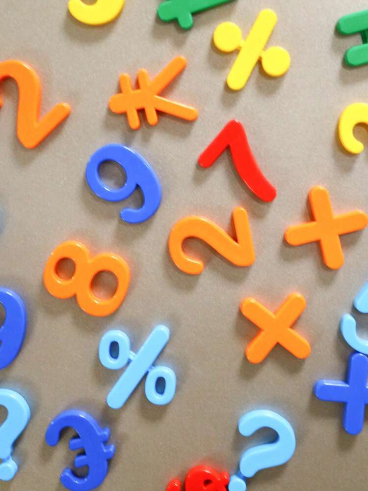 37 件数字符号显示套装、冰箱贴/白板备忘录、彩色 PP 轻质防震、数学符号贴纸益智玩具、适合家庭和学校、新年/开斋节礼物 - 彩色 - 查看 5