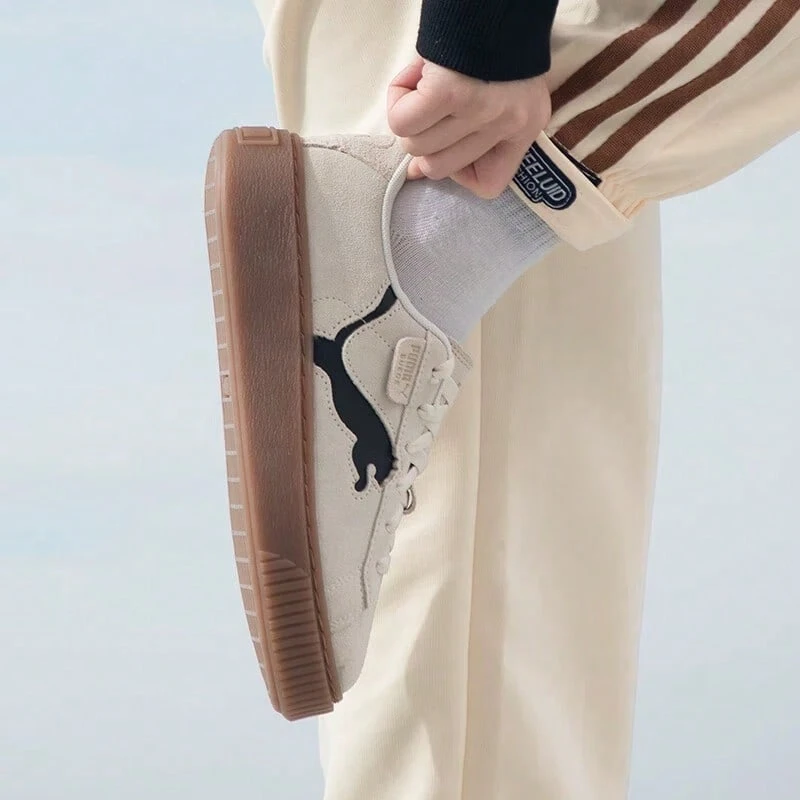 Puma 百搭休閒 輕鬆舒適 耐磨輕便女款低筒板鞋 - 卡其色 - 查看 1