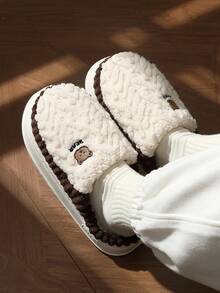 Pantofole invernali/autunnali da uomo in pile antiscivolo, pantofole da camera divertenti con toppe a forma di orso, suola spessa, pantofole chiuse in EVA morbido e carino - caffè bianco - Visualizzare 4