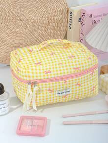 1 Pc/Set Cute Grid Pattern Cosmetics Storage Bag Foam Quilted Make Up Bag Pink Bow Print Travel Toiletry Bag Cute Yellow Cosmetics Storage Bag Large Capacity Makeup Pouch Lovely Grid Print Home Items Organizer Bag Multi-Functional Handheld Make Up Bag Zippered Pencil Case Classic Grid Print Jewelry Organizer Bag,