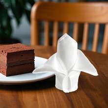 Mejore su experiencia gastronómica con nuestro lujoso juego de 10 servilletas de satén de poliéster en dorado, blanco, azul y amarillo - 43 x 43 cm - Blanco - Ver 2