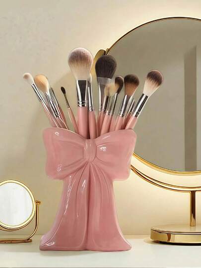 1 pieza Soporte de bolígrafo con forma de lazo adorable - Organizador de brochas de maquillaje y útiles de oficina para el escritorio, elegante almacenamiento de brochas de maquillaje, adecuado para niñas, estudiantes y mujeres, diseño decorativo creativo, también adecuado para vacaciones, playa, baño, dormitorio, gran capacidad