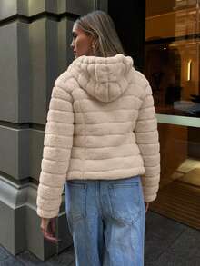 Chaqueta con capucha de piel sintética con bolsillos para mujer Risissida - La elección perfecta para otoño/invierno - Beis - Ver 3