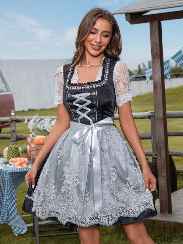 Tenue de femme pour l'Oktoberfest bavaroise - Robe camisole à patchwork contrasté noir avec garniture en dentelle, Top court, tablier en dentelle avec lien à la taille, adapté pour le festival de la bière allemande/jeu de costume