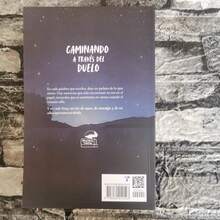 Caminando A Través Del Duelo, libro de autoayuda para enfrentar la pérdida, acompañamiento emocional y herramientas para la resiliencia, edición clara y recomendaciones terapéuticas. - Libro único - Ver 3