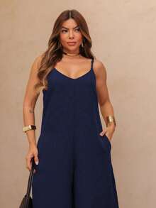 A&DD MODA, REF: Y492 Elegant Women's Jumpsuit With Suspenders, Adjustable Straps And Side Pockets, Casual And Sophisticated Modeling, Uncomplicated And Chic Look, Women's Jumpsuit Tailored For All Occasions, Modern And Comfortable Style - 藏蓝色 - 查看 3