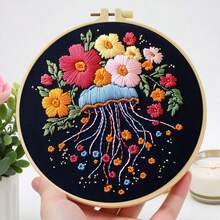 1 件刺绣套装，20x20cm/7.9x7.9 英寸，美丽的水母图案，适合成人和初学者的手工 DIY 刺绣套装，包括绣花布、说明书、绣花绷和针，适合送给朋友或家人的节日礼物、家具、办公室手工艺术品